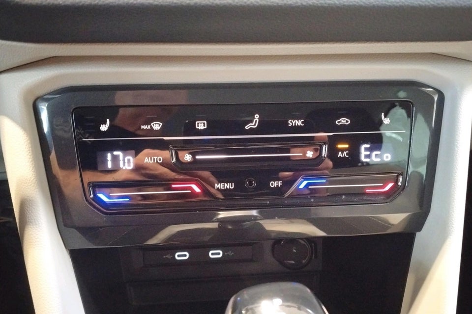 VW Tiguan 1,4 eHybrid Elegance DSG 5d