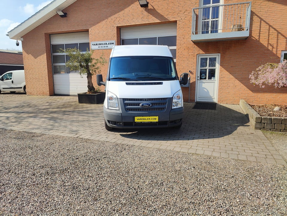Ford Transit 300M Van 2,2 TDCi 125 Trend FWD 4d