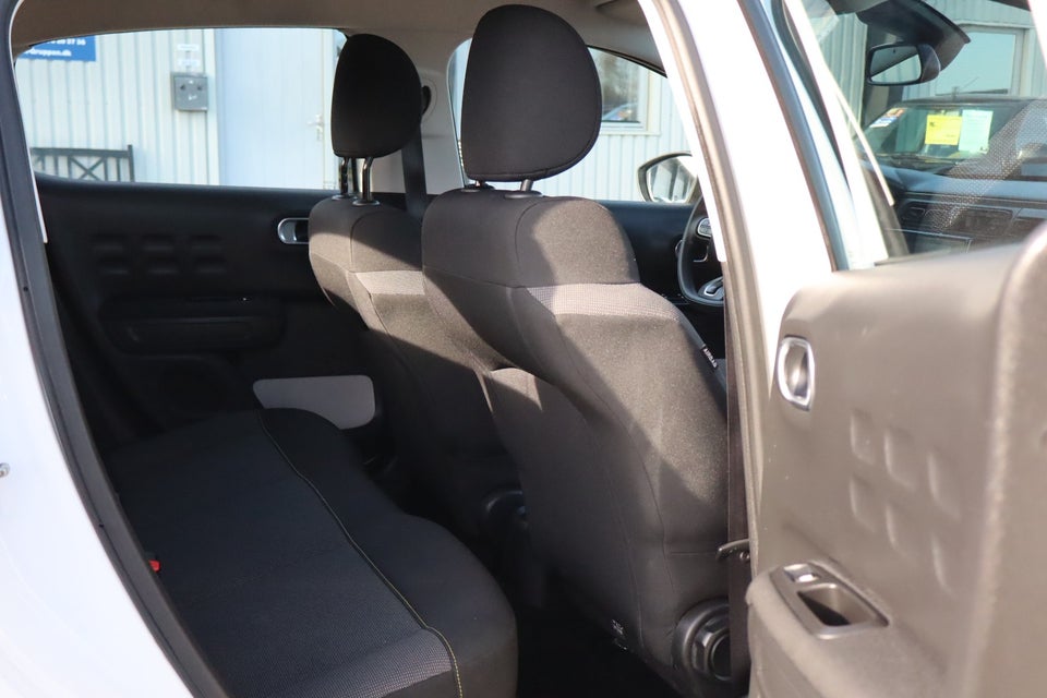 Citroën C3 1,2 PureTech 82 Shine 5d