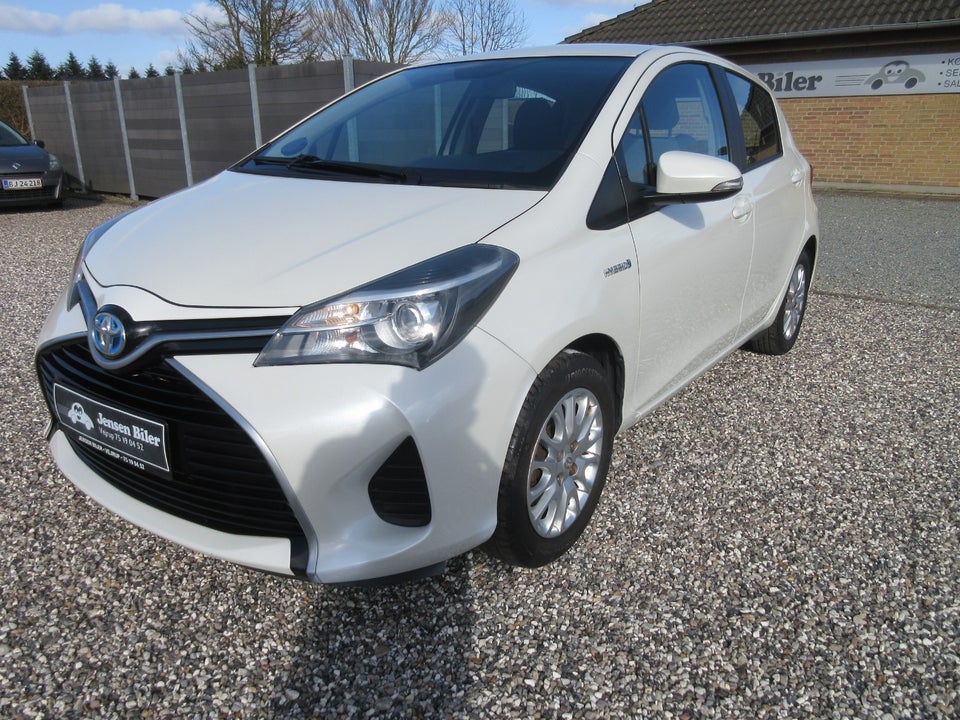 Toyota Yaris 1,5 Hybrid H2 e-CVT 5d