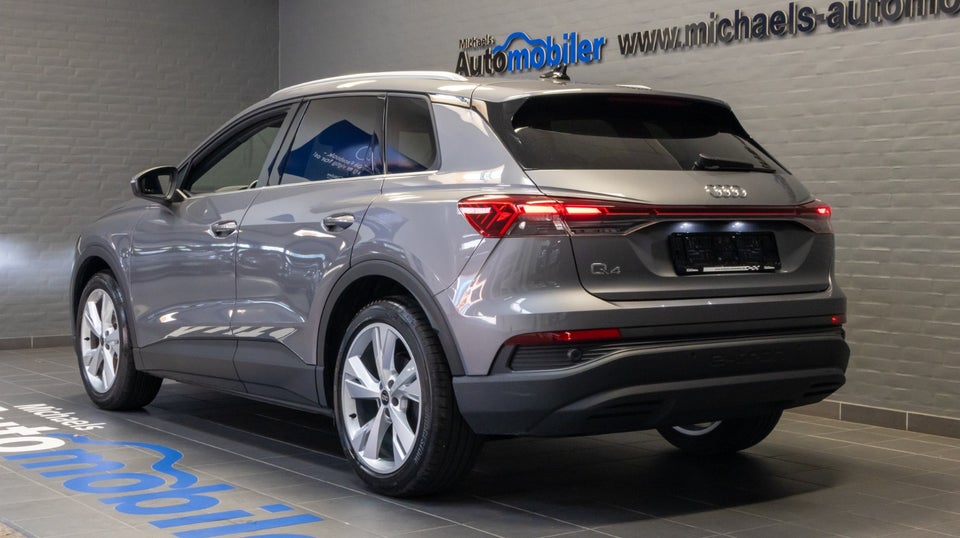 Audi Q4 e-tron 40 Advanced 5d