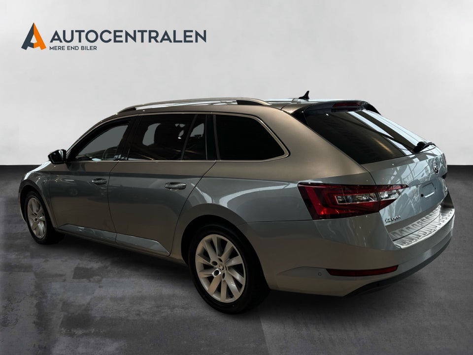 Skoda Superb 1,5 TSi 150 Style Business Combi DSG 5d