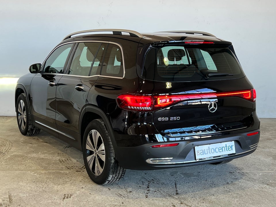 Mercedes EQB250 Progressive 5d