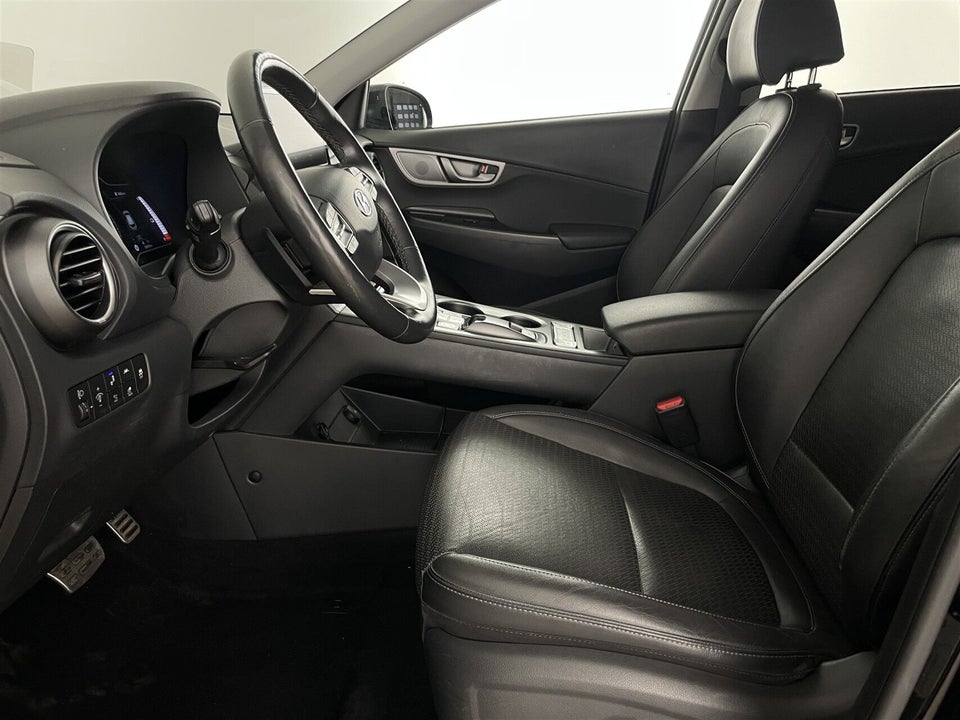 Hyundai Kona 64 EV Premium 5d