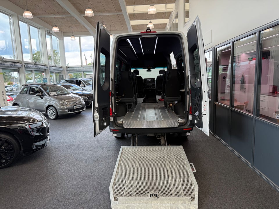 Mercedes Sprinter 317 2,0 CDi A2 Tourer aut. RWD