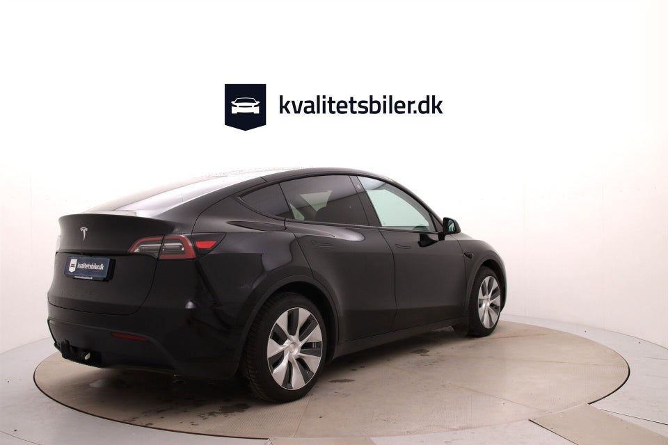 Tesla Model Y RWD 5d