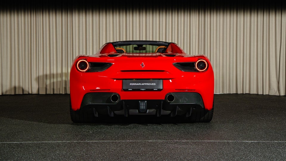 Ferrari 488 Spider 3,9 DCT 2d