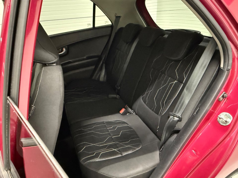 Kia Picanto 1,0 Attraction 5d