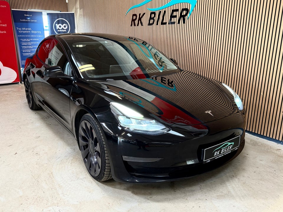 Tesla Model 3 Performance AWD 4d