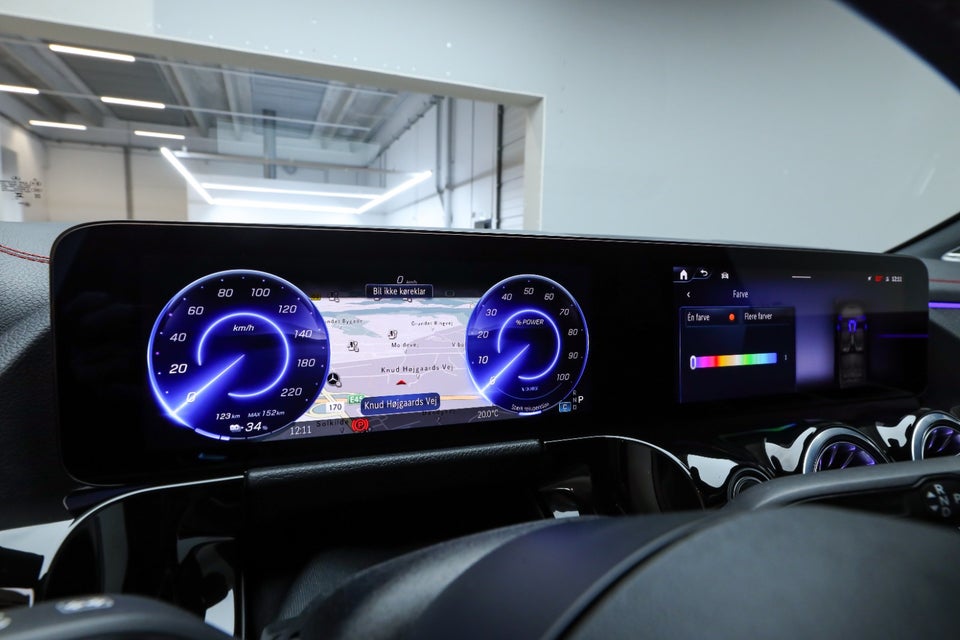 Mercedes EQA350 AMG Line Premium 4Matic 5d