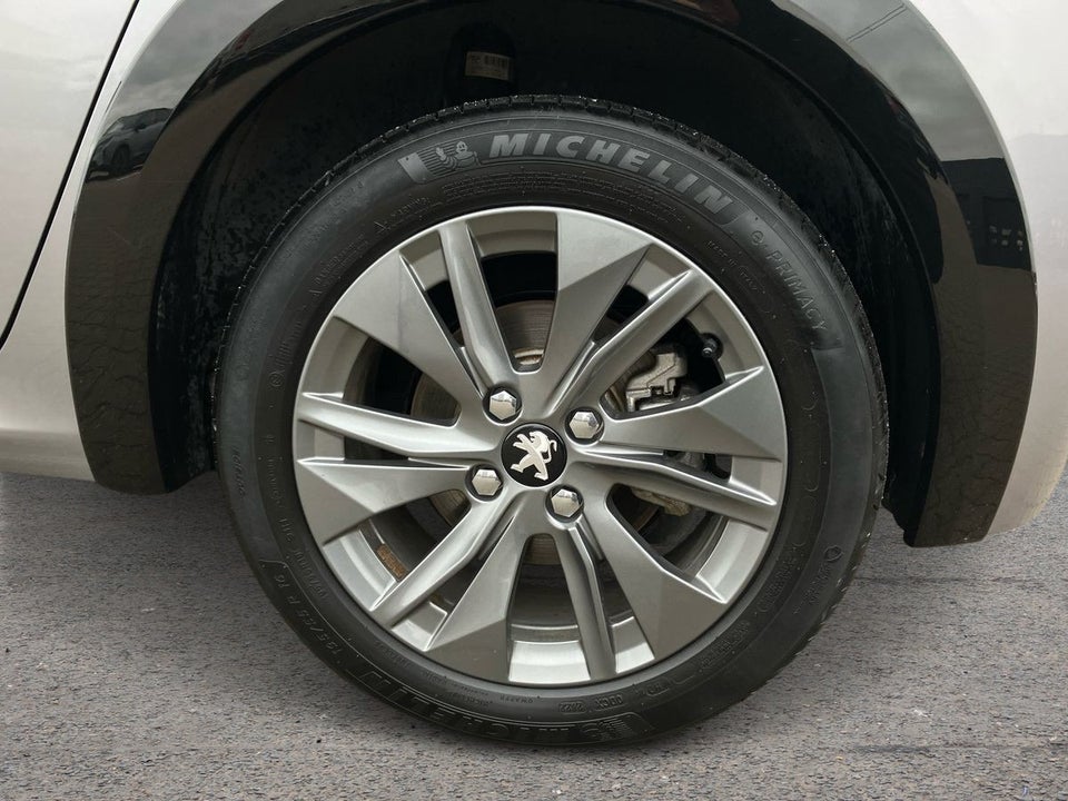 Peugeot e-208 50 Active Pack 5d
