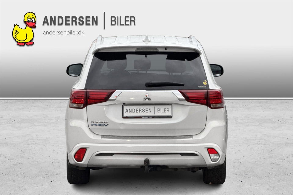 Mitsubishi Outlander 2,4 PHEV Inform+ CVT 4WD 5d