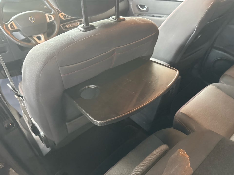 Renault Grand Scenic III 1,6 dCi 130 Expression 7prs 5d