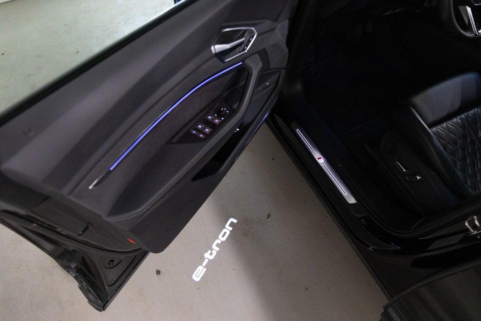 Audi e-tron S Sportback quattro 5d