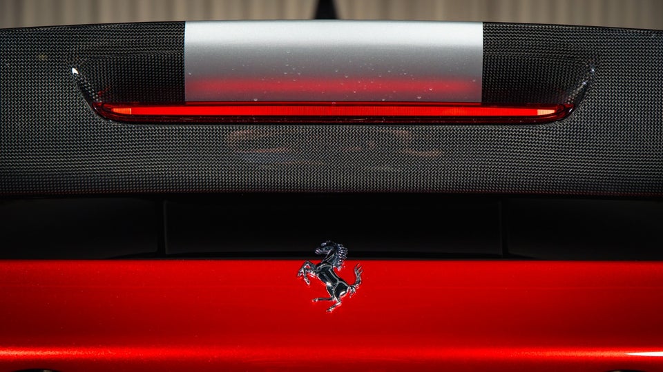 Ferrari SF90 Stradale 4,0 DCT 2d
