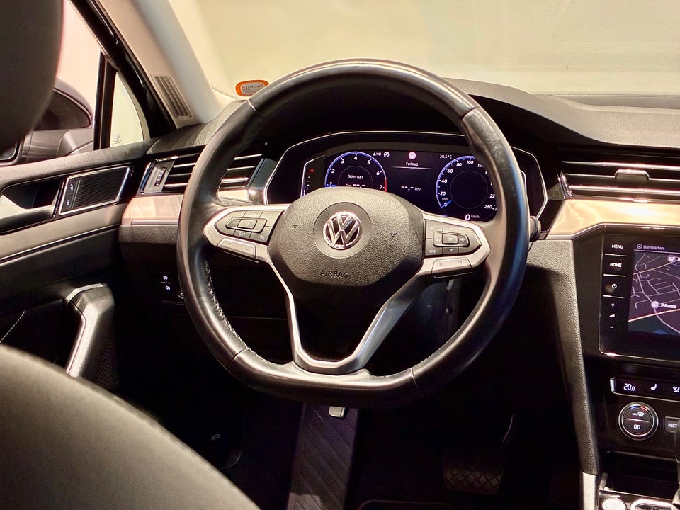 VW Passat 1,5 TSi 150 Elegance+ Variant DSG 5d