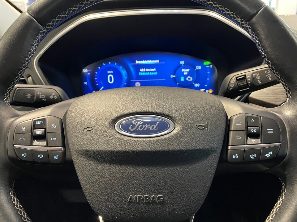 Ford Kuga 2,5 PHEV Vignale CVT 5d