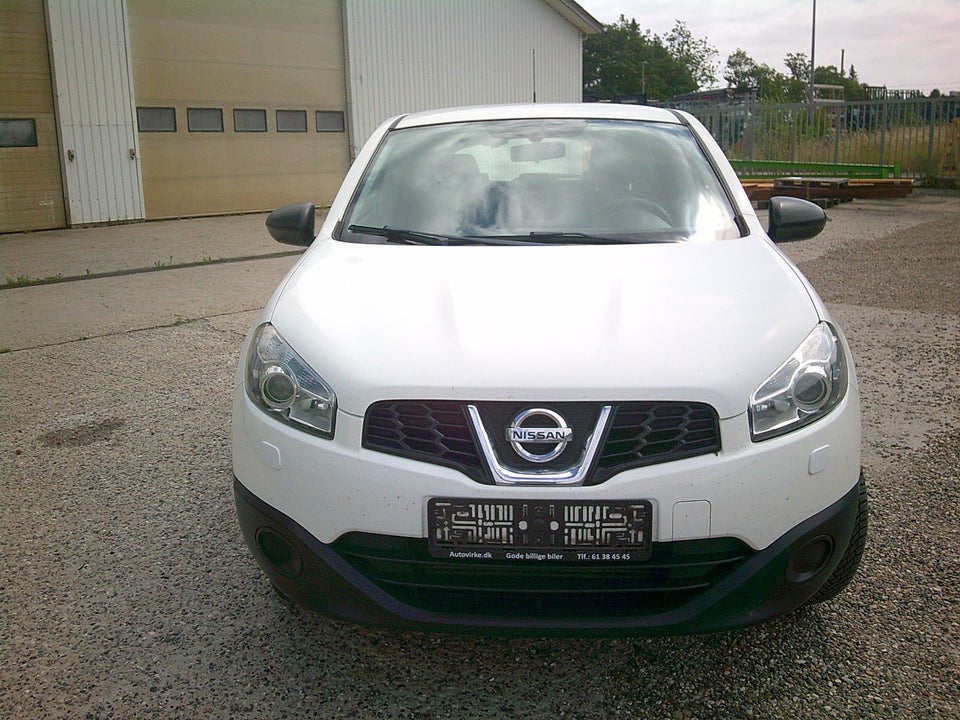 Nissan Qashqai 1,5 dCi 110 Tekna 5d