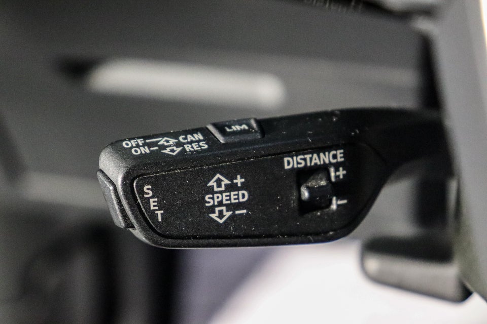 Audi e-tron 55 S-line quattro 5d