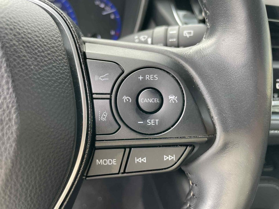 Toyota Corolla 1,8 Hybrid H3 Smart MDS 5d