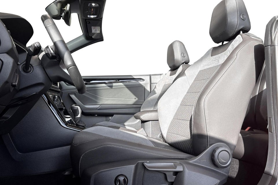 VW T-Roc 1,5 TSi 150 R-line Cabriolet DSG 2d