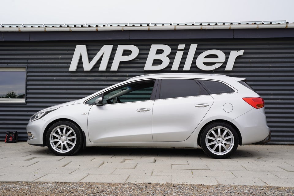 Kia Ceed 1,6 CRDi 128 World Cup SW 5d