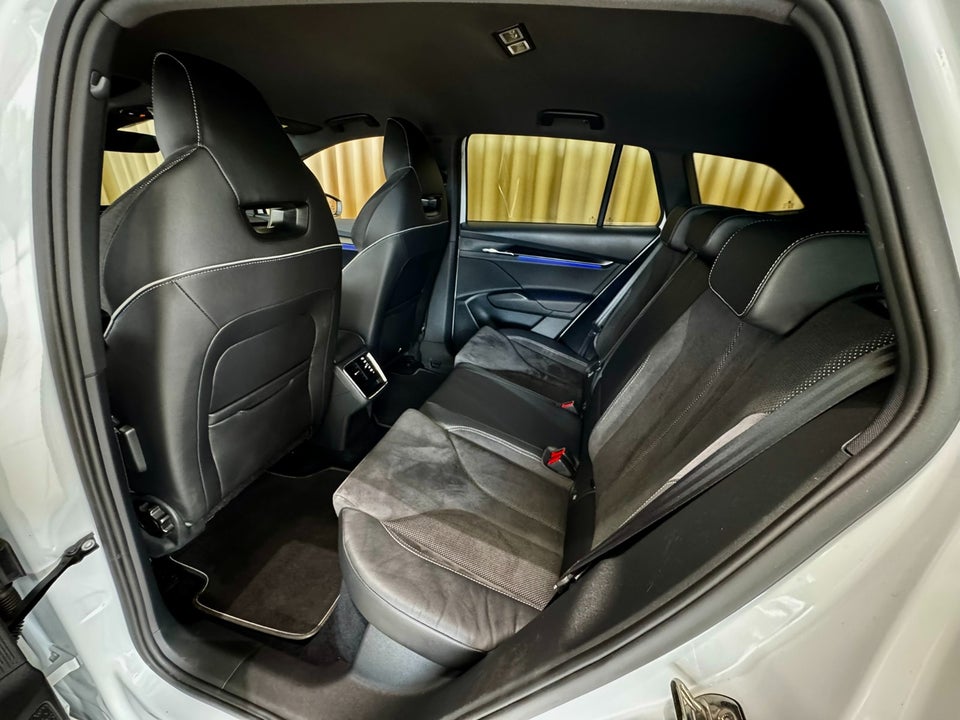 Skoda Enyaq 80x iV Sportline 5d