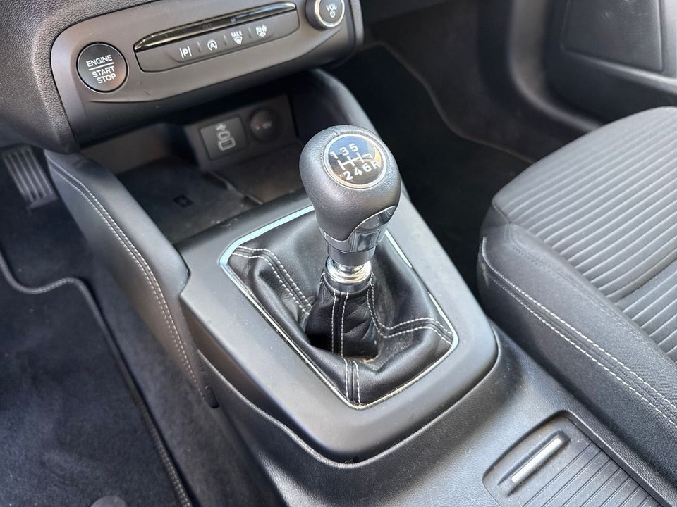 Ford Focus 1,0 EcoBoost mHEV Titanium X 5d