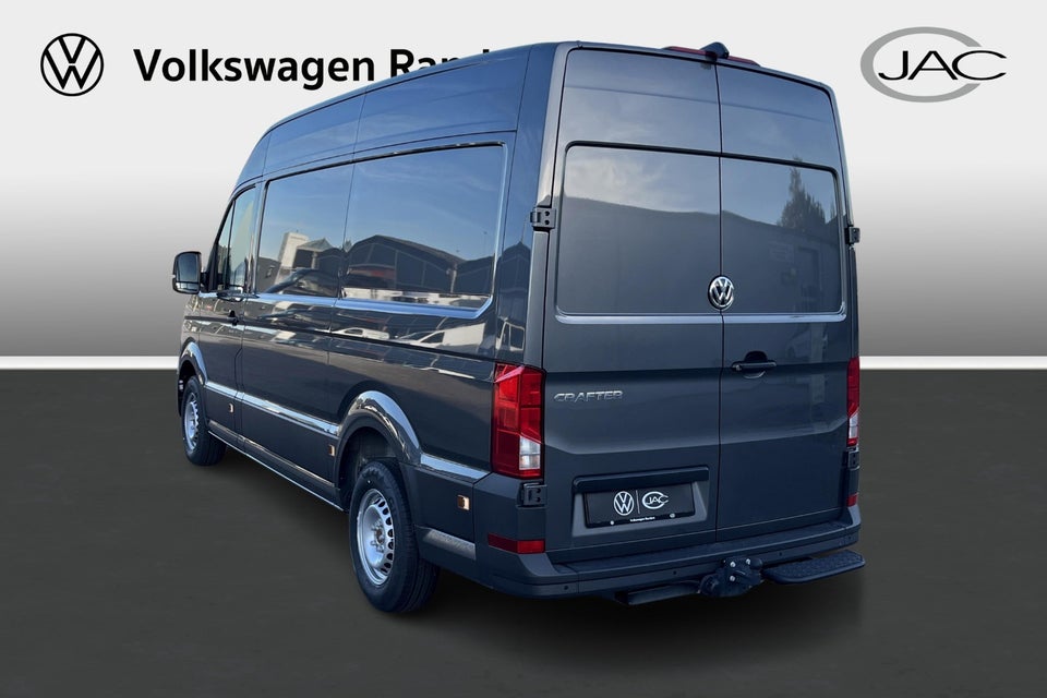 VW Crafter 35 2,0 TDi 140 Kassevogn L3H2 aut.