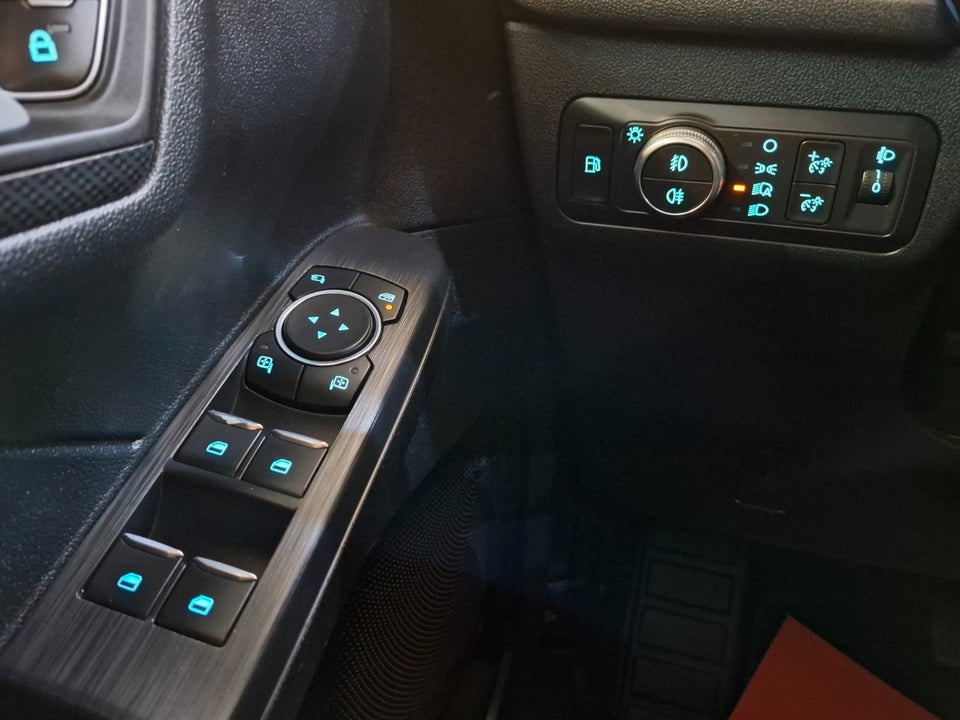 Ford Kuga 2,5 PHEV ST-Line CVT 5d