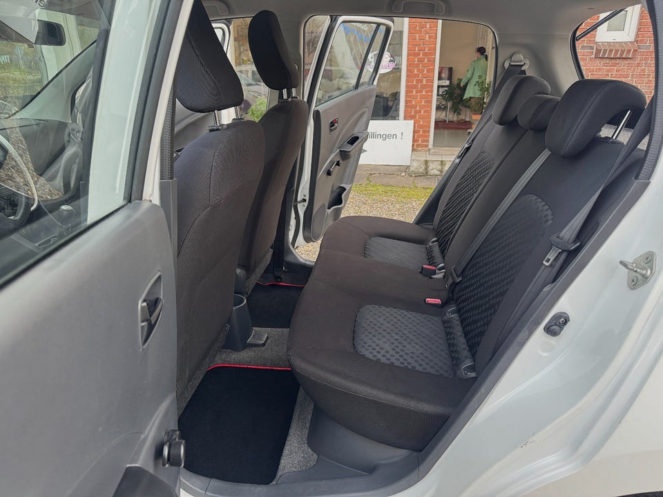 Suzuki Celerio 1,0 Dualjet Club 5d