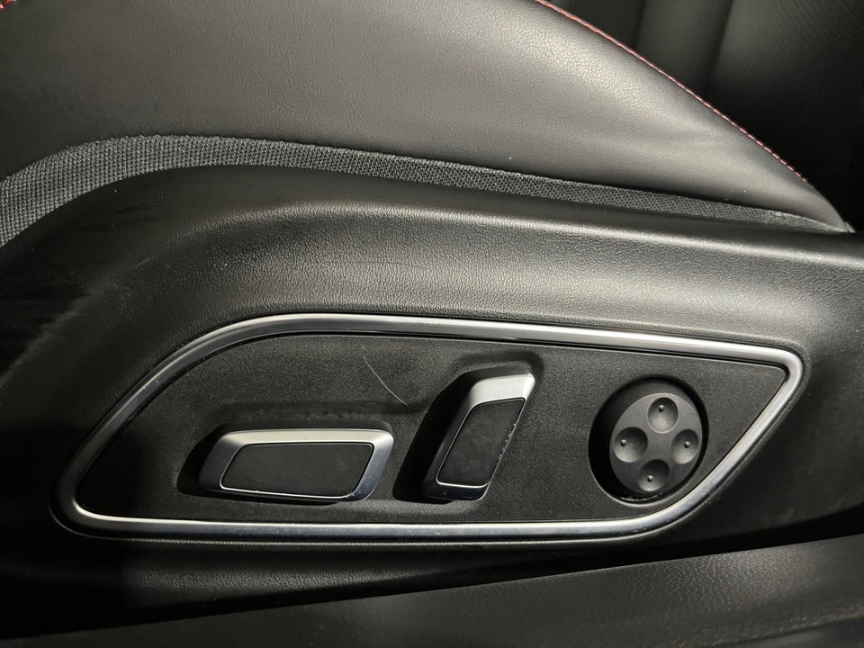 Xpeng P7 Performance 4d