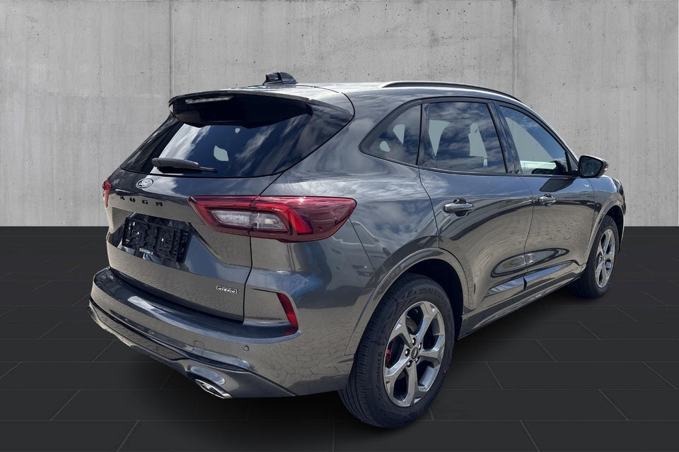 Ford Kuga 2,5 PHEV ST-Line X CVT 5d