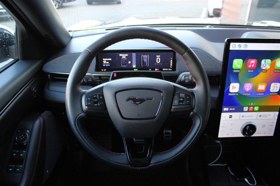 Ford Mustang Mach-E 70 Premium Standard Range AWD 5d