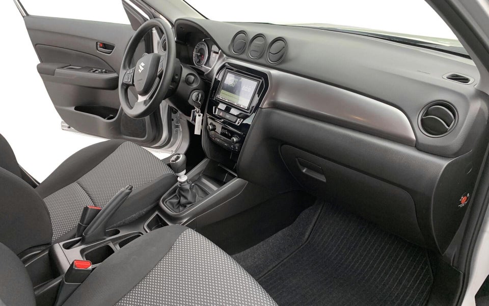 Suzuki Vitara 1,4 mHybrid Touch 5d
