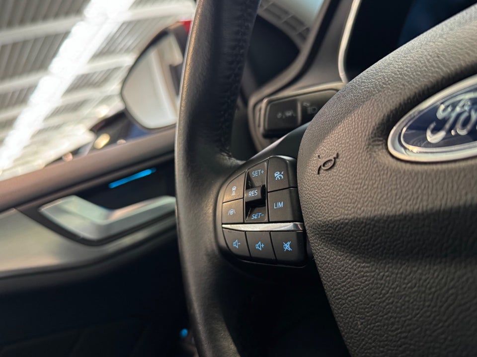 Ford Focus 1,5 EcoBlue Titanium Business stc. aut. 5d
