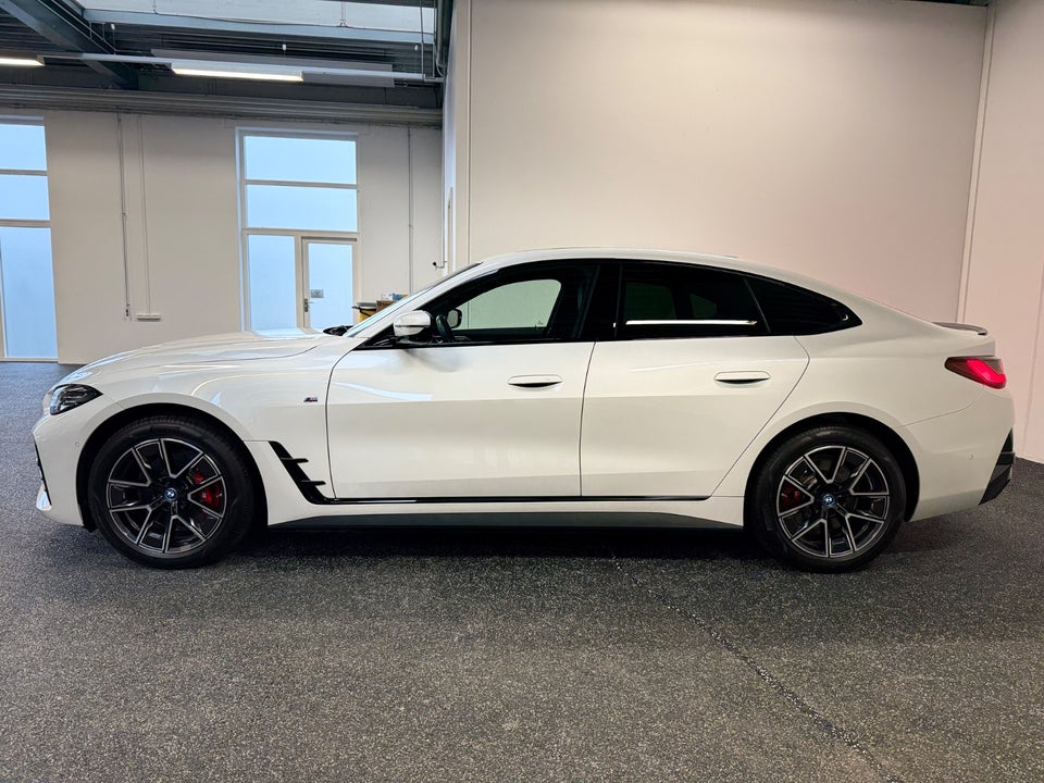 BMW i4 eDrive40 Fully Charged M-Sport 5d