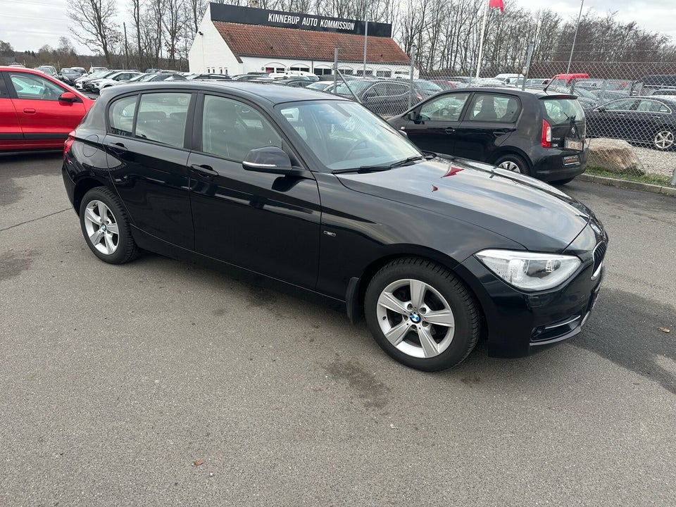 BMW 116i 1,6 Sport Line 5d