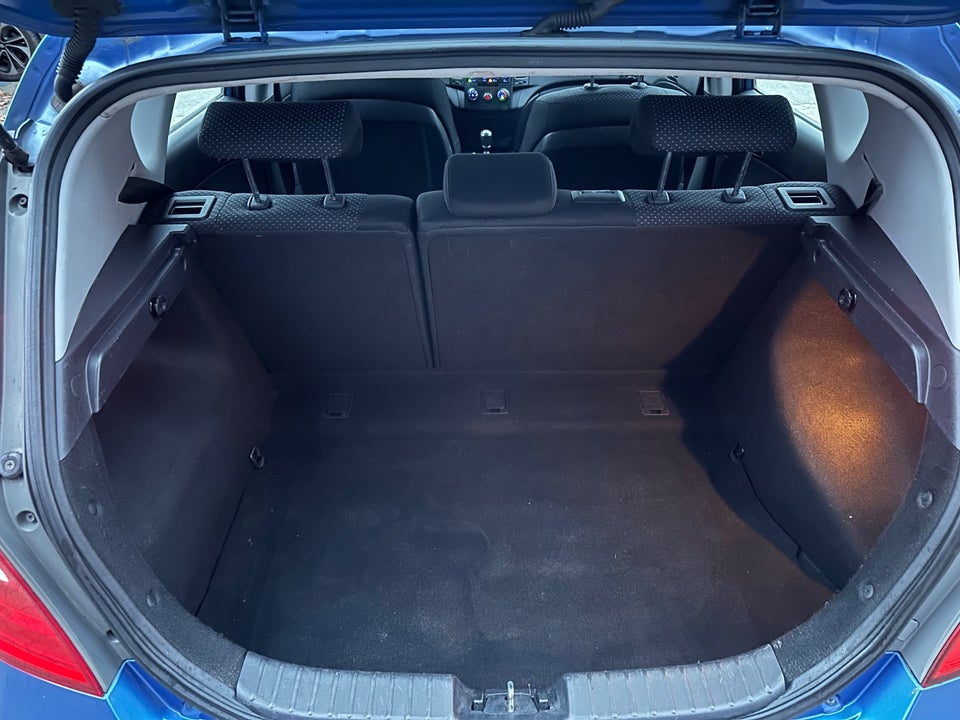 Hyundai i30 1,4 CVVT Blue Drive 5d