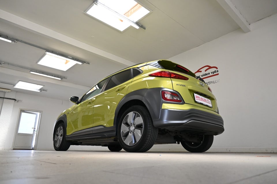 Hyundai Kona 64 EV Premium 5d