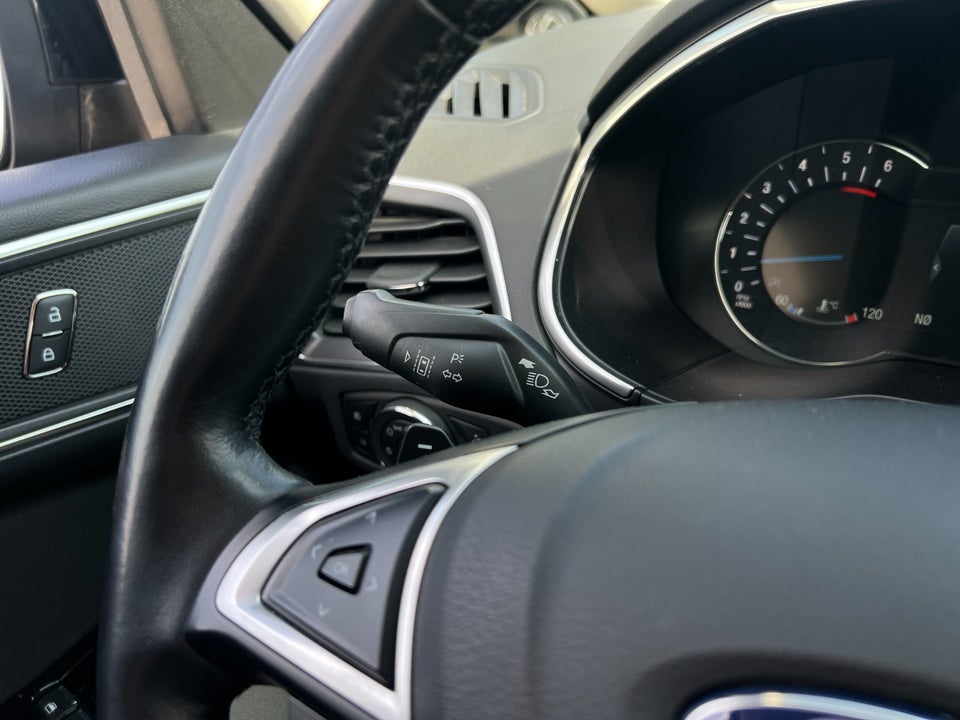 Ford S-MAX 2,0 EcoBlue Titanium aut. Van 5d