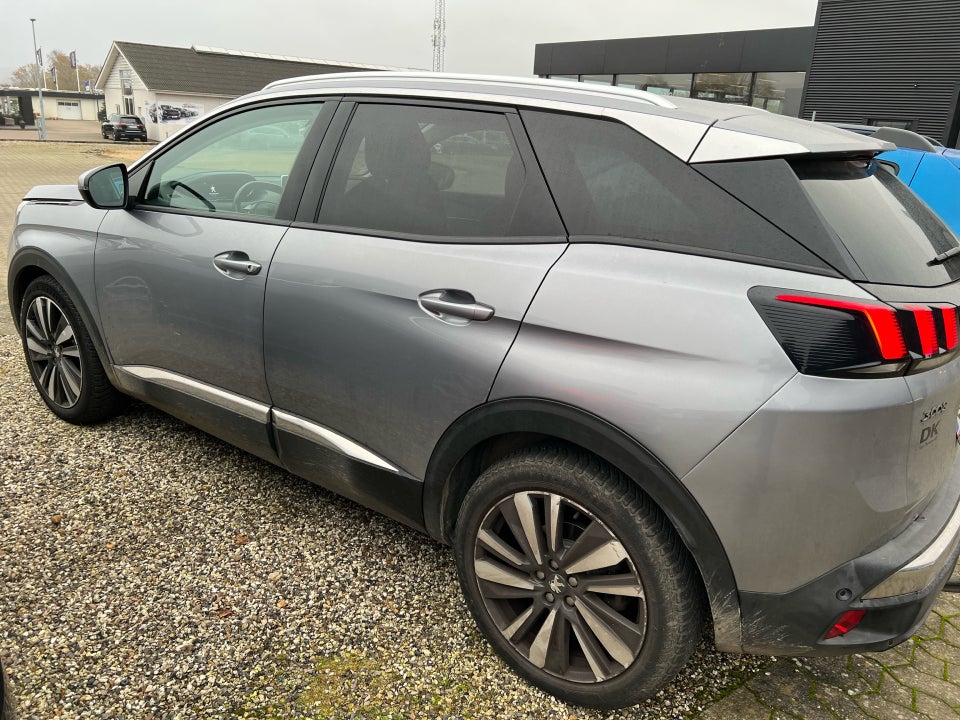 Peugeot 3008 1,2 PureTech 130 Allure 5d