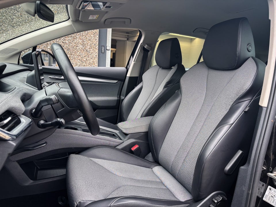 Skoda Enyaq 60 iV Loft 5d