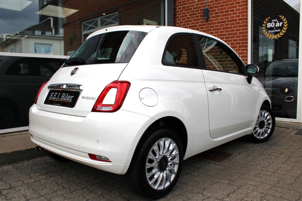 Fiat 500 1,0 Hybrid Lounge+ 3d