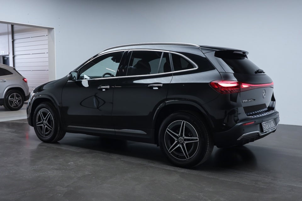 Mercedes EQA250+ AMG Premium 5d