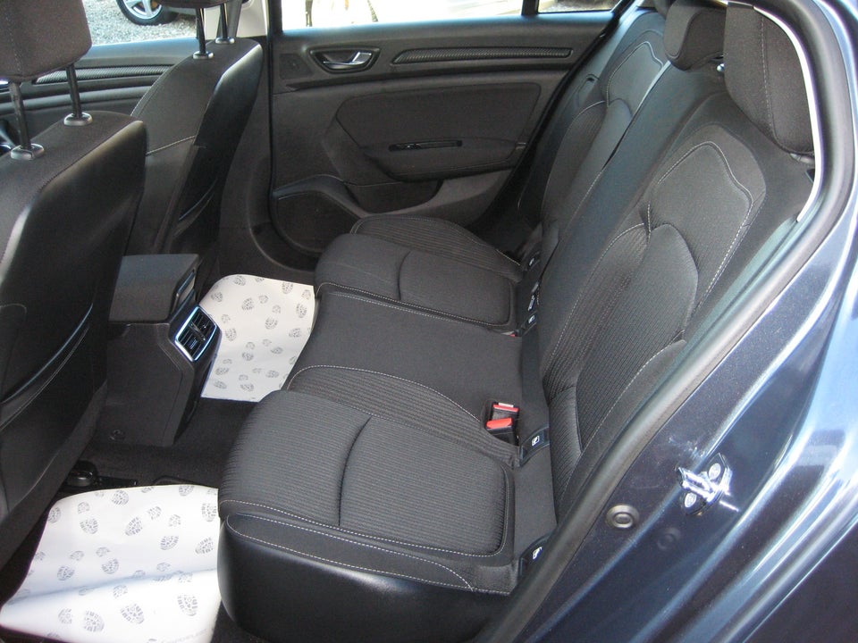 Renault Megane IV 1,2 TCe 130 Zen Sport Tourer 5d