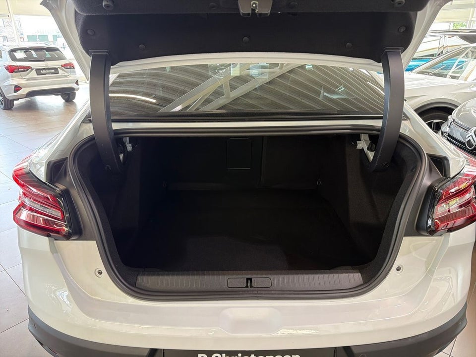 Citroën ë-C4 X 50 Max 4d