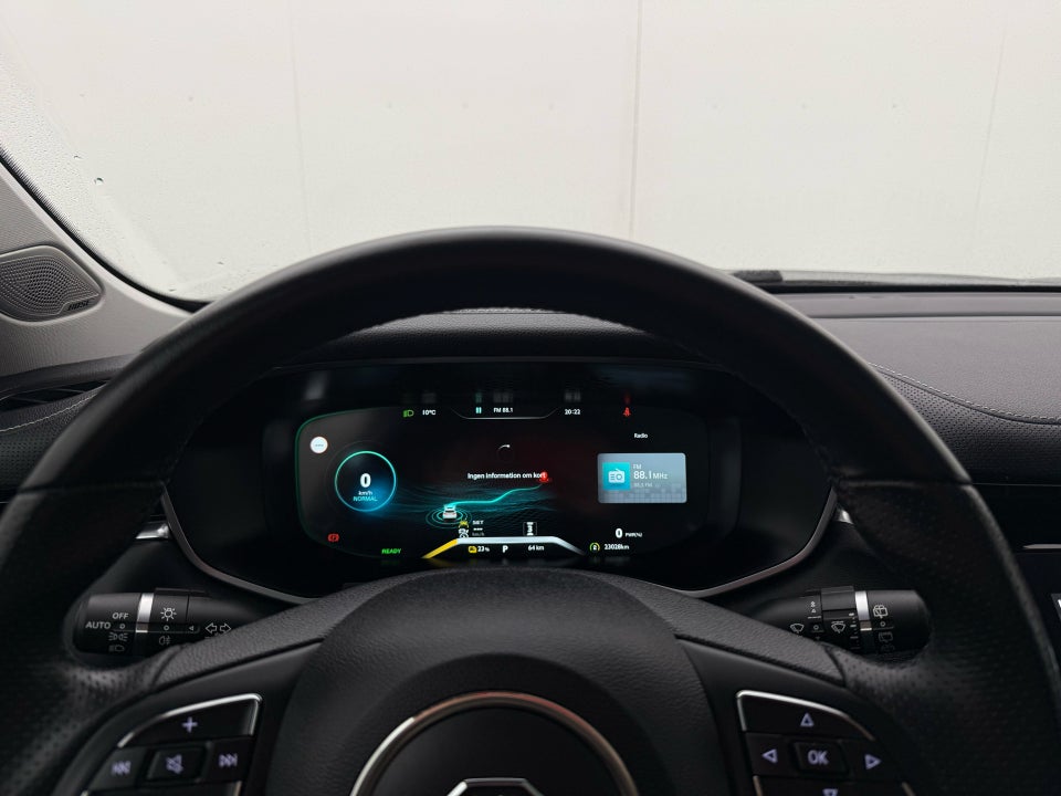 MG Marvel R Performance 5d