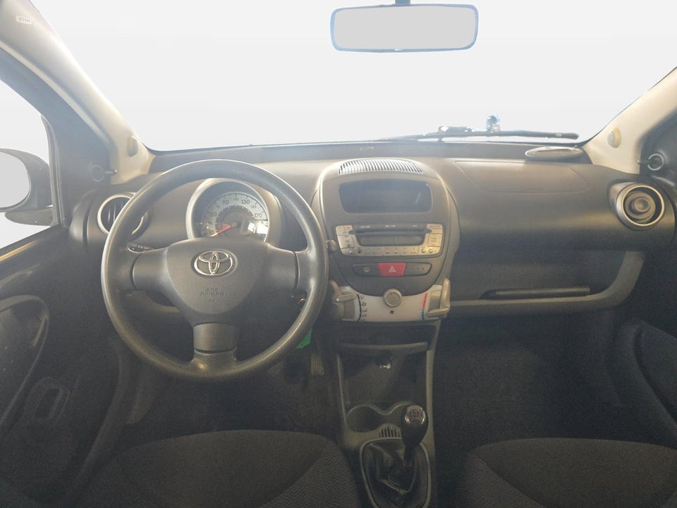 Toyota Aygo 1,0 Plus 5d