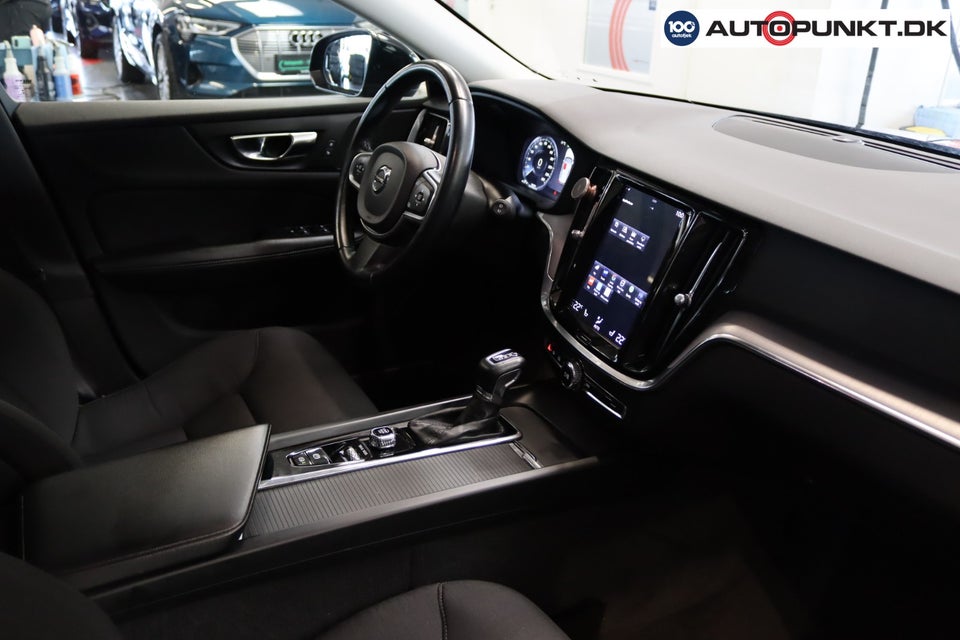 Volvo V60 2,0 D4 190 Momentum aut. 5d